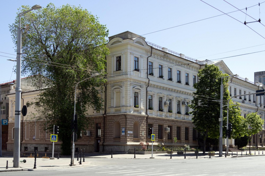 ОБЩЕСТВЕННЫЕ ЗДАНИЯ